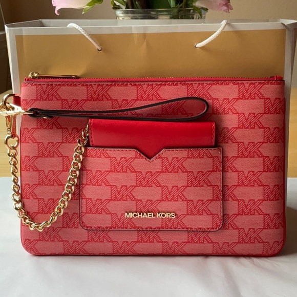 🌹MICHAEL KORS JET SET LOGO 2 - 1 WRISTLET 🌹 NWT 🌹 - Picture 8 of 16